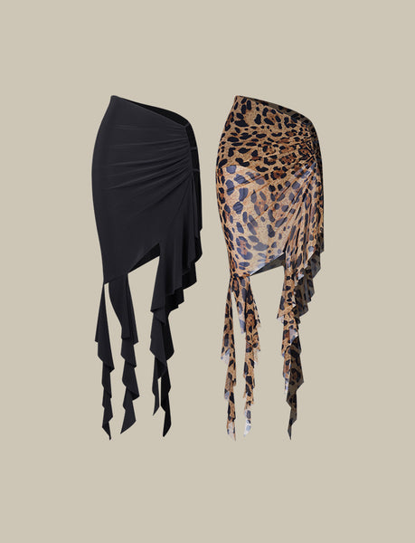 Free Australia-wide Shipping.  Best Price Worldwide.
Nora Skirt is all about bold style with a twist. Its asymmetrical, flowy hem moves with every step, creating a light, effortless vibe. The edgy side cutouts add a touch of allure, while the low-rise fit beautifully shapes your silhouette for that extra wow factor. Perfect for those who want to turn heads on the dance floor