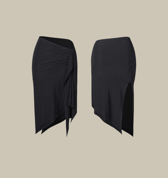 Free Australia-wide Shipping. Best Price Worldwide.
Jet-black latin Skirt is an irresistibly stunning showstopper. With its asymmetrical hem and custom diamond mesh trim, it exudes a romantic charm. The side slit gracefully showcases your legs, when the chic diagonal waist design adds a unique flair.