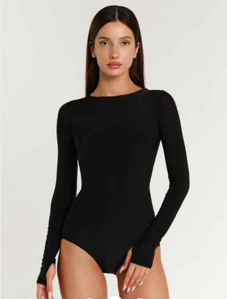 Free Australia-wide Shipping.  Best price worldwide.  The Amelia Bodysuit brings trendy vibes into your wardrobe. The open back design boosts femininity without giving up on class while the premium stretchable material makes it comfortable for any event. Let’s start wearing clothes that make us feel unstoppable!