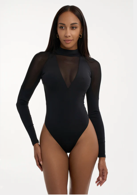 Free Australia-wide Shipping.  Best price worldwide with tracking
Emphasize your curves and exude confidence in the Bodysuit Mina. With its sleek, long sleeves and figure-hugging silhouette, this sexy ensemble is sure to turn heads. Dance with passion and grace, knowing you look and feel your best.
Removable cups
Snap button closure at the hem
Button closer at the neck
Made of premium biflex and mesh
String bottom