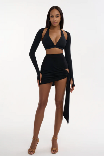 Discover the perfect dancewear basics for both practice and performance at Danza Dancewear For You. Our collection includes a wide range of bodysuits, pants, and dresses that are ideal not only for dance rehearsals but also for evening wear and cocktail wear. Whether you're looking for comfortable practice wear or stylish performance attire, our high-quality designs are made to support your movements and enhance your confidence. At Danza Dancewear For You, we offer free shipping Australia-wide and guarantee