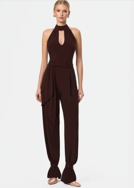 Discover the perfect dancewear basics for both practice and performance at Danza Dancewear For You. Our collection includes a wide range of bodysuits, pants, and dresses that are ideal not only for dance rehearsals but also for evening wear and cocktail wear. Whether you're looking for comfortable practice wear or stylish performance attire, our high-quality designs are made to support your movements and enhance your confidence. At Danza Dancewear For You, we offer free shipping Australia-wide and guarantee