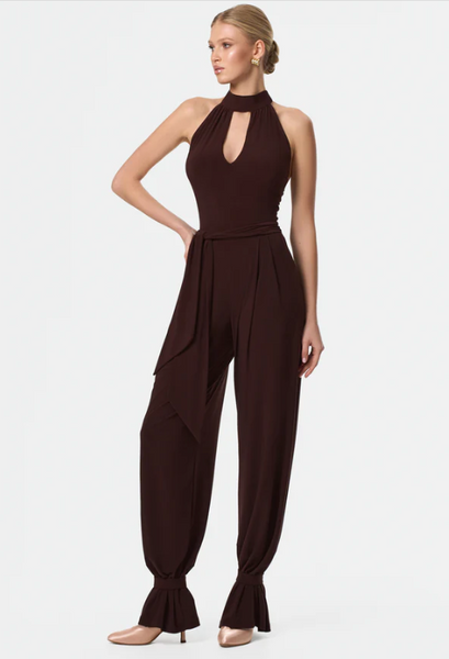 Discover the perfect dancewear basics for both practice and performance at Danza Dancewear For You. Our collection includes a wide range of bodysuits, pants, and dresses that are ideal not only for dance rehearsals but also for evening wear and cocktail wear. Whether you're looking for comfortable practice wear or stylish performance attire, our high-quality designs are made to support your movements and enhance your confidence. At Danza Dancewear For You, we offer free shipping Australia-wide and guarantee