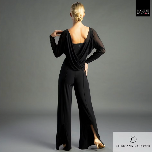 FREE AUSTRALIA-WIDE SHIPPING.  Best price worldwide with tracking.
The Emanuela trousers represent an enhanced iteration of our Raya trousers, showcasing a distinctive tie feature at the ankle that can be styled either with or without, depending on personal preference. These trousers are designed to flatter the figure, boasting flared legs adorned with a pintuck seam that runs along the centre front and back, providing an elegant touch. The centre back splits, extending just below the calf, enhances