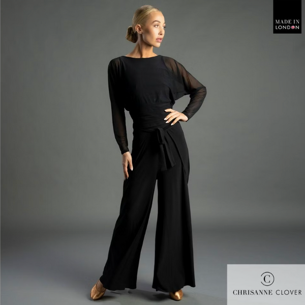 FREE AUSTRALIA-WIDE SHIPPING.; Best price worldwide with tracking.
The Anya palazzo trousers exude both elegance and sophistication, resembling a ballroom skirt while featuring side splits on both legs that enhance your leg line. The long tie waistband offers versatility, allowing you to secure it at the back, front, or side according to your preference.
