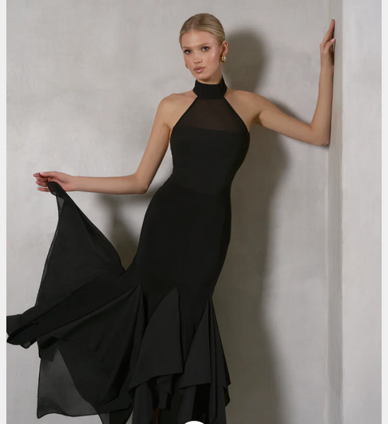 Free Australia-wide Shipping.  Best price worldwide.
Danza x Veronika Collection:  Make a striking impression with the Adriana Bodysuit. Featuring a sleek halter neck and delicate mesh detail on the neckline, this sleeveless design exudes confidence and sensuality. Perfect for turning heads on the dance floor or during a night out, it’s made to highlight your bold and magnetic presence.
String bottom
Removable cups
Snap button closure at the hem
Button closer at the neck
Made of the light and