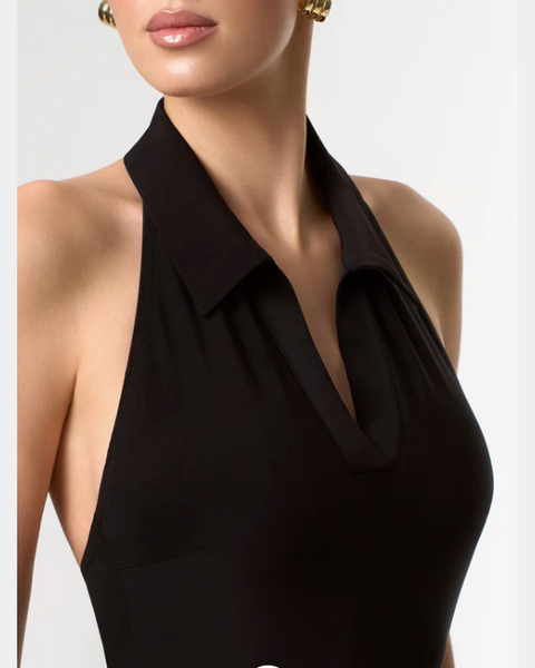 Free Australia-wide Shipping.  Best price worldwide.
The Martha Bodysuit blends minimalism and style effortlessly. With its sleeveless polo-style collar, it highlights the shoulders and neckline, creating a feminine and confident look. A versatile choice for dancers who value both functionality and polished design in their wardrobe.
String bottom
Removable cups
Made of the light and stretchy fabric