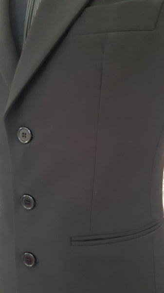 Free Aust-wide shipping.  Best price worldwide with tracking.  Made in Italy & shipped to your door at the best price guaranteed from Dancewear For You.  This stylish & versatile Mens Vest with Satin Collar will be the new show piece for your dance wardrobe.  Single breasted vest with jacket cut crafted using the finest Italian fabrics.  Pair with Alfa Fashion Trousers & shirt for performance, medals, DanceSport