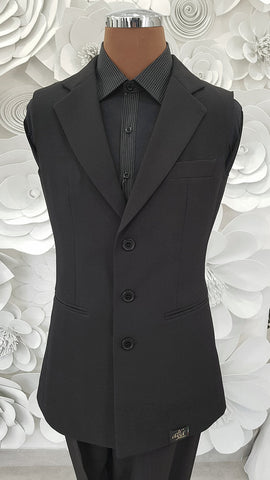 Free Aust-wide shipping.  Best price worldwide with tracking.  Made in Italy & shipped to your door at the best price guaranteed from Dancewear For You.  This stylish & versatile Mens Vest with Satin Collar will be the new show piece for your dance wardrobe.  Single breasted vest with jacket cut crafted using the finest Italian fabrics.  Pair with Alfa Fashion Trousers & shirt for performance, medals, DanceSport