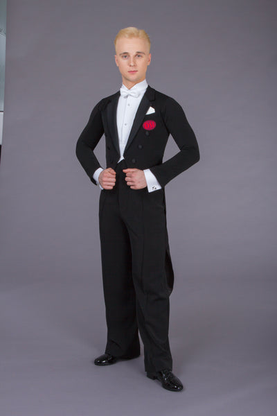 Our couture made to measure suits are made to fit your individual needs and requirements perfectly.  The DSI-London couture Tailsuit and lounge suit are a cut above the rest.