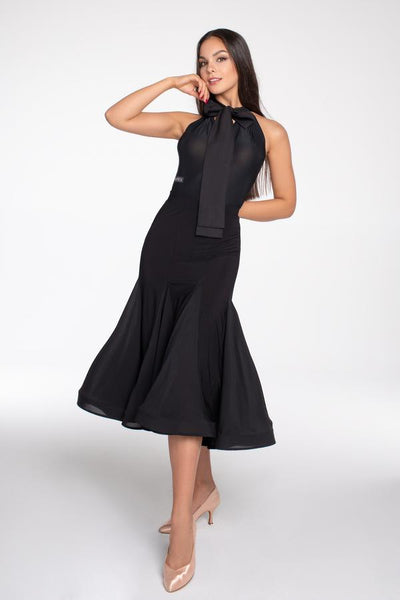 Free Australia-wide Shipping  Dream skirt status.  The Rikki skirt in chiffon, is flared to achieve a fuller shape and a sense of movement. The elasticated waistband promises comfort without digging into your skin.  Beauty feeds confidence!  Length slightly shorter at the front and a little longer at the back to show off your beautiful ankles.  A new MUST-HAVE piece for your Ballroom Dancewear Wardrobe!   Front Length 80cm, Back Length 85cm.
