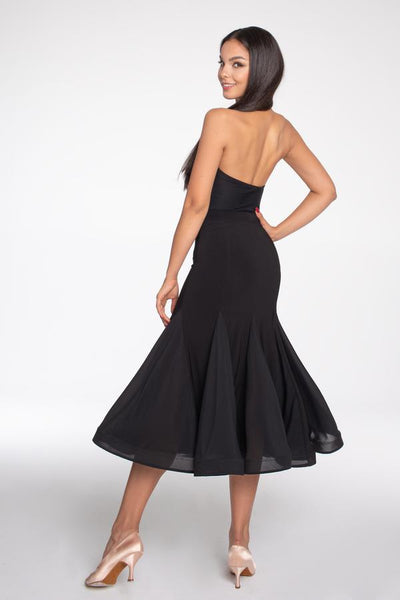 Free Australia-wide Shipping  Dream skirt status.  The Rikki skirt in chiffon, is flared to achieve a fuller shape and a sense of movement. The elasticated waistband promises comfort without digging into your skin.  Beauty feeds confidence!  Length slightly shorter at the front and a little longer at the back to show off your beautiful ankles.  A new MUST-HAVE piece for your Ballroom Dancewear Wardrobe!   Front Length 80cm, Back Length 85cm.