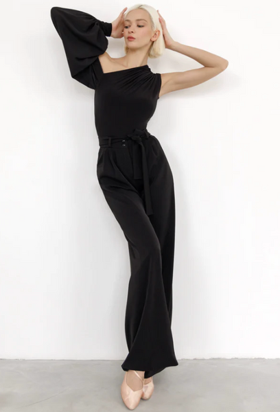 Free Australia-wide Shipping.  Best price worldwide.  Crafted from our signature soft fabric, the Taya bodysuit is super versatile and pleated for a flattering effect. It fits elegantly, with a sleeveless one-shoulder cut, making it slightly more feminine than traditional styles. Beauty feeds confidence!  Removable cups Made of the light and stretchy fabric