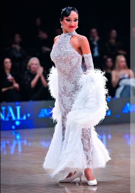 Save on Chrisanne Clover Fabrics, Trimmings & Crystals - Exclusive Customer Discounts