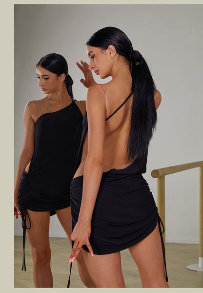 <p data-min-height="20" data-packed="false">Free Australia-wide Shipping - safe &amp; secure with tracking.&nbsp; Personal Service.&nbsp; Complete Zym Dance Style Range Available.&nbsp; Best Price Guaranteed.</p> <meta charset="utf-8"> <p>Featuring a bold deep back and off-shoulder design, this dress is Too Spicy!<br data-mce-fragment="1">With the layered folds in waist, it not only brings a casual and lazy feeling, but also highlights the waistline, which maximizes slimming effect.</p>