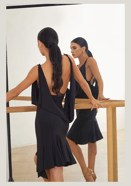 Free Australian Shipping - Best Price Worldwide.&nbsp;  Perfect for those who appreciate subtlety and elegance, Bavarois Skirt is ideal for both casual outings and special occasions alike. It reveals just the right amount of skin while ensuring a sense of security with its modest length, designed with smooth, flowing curves and a subtly revealing high slit. The irregular hemline, meticulously adjusted for folds and layers, creates a naturally cascading effect. Perfect for practice, performance, dance medals