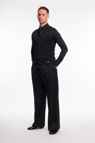 Free Australia-wide shipping. Best price worldwide with tracking.

RS Atelier Lorenzo Trendy men's ballroom trousers in Black Stripe Black

Make a polished entrance to ballroom practice, performance or DanceSport competition in the RS Atelier Lorenzo Trendy trousers. The Black Stripe Black fabric brings a subtle striped finish to a classic ballroom silhouette. Pair these men's dance trousers with a professional shirt, tie and vest for a coordinated competition look, or wear them for lessons and teaching.

O
