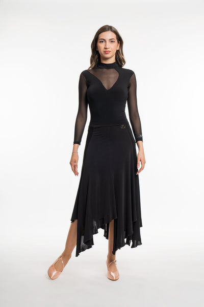 Free Australia-wide shipping. Best price worldwide.

RS Atelier Wind pointed-hem dance skirt

Bring a distinctive silhouette to your dance wardrobe with the RS Atelier Wind. Its pointed hemline adds a striking finish to this women's skirt, made in Italy from woven fabric containing 95% polyester and 5% elastane. Wear it for ballroom, smooth and tango dancing, practice or performance, and pair it with a dance top or leotard.