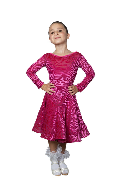 Free Australia-wide delivery - Great Prices Delivered Worldwide.

Put your little dance star in the spotlight with this JR - D1V Girls Velvet Latin Dress. Your daughter will feel like a dancing queen as she cha chas and twirls in this elegant and comfy dress. The soft velvet fabric and vibrant colour will make her stand out on the dance floor. Always check with your coach to ensure that your selection meets DanceSport regulations for your area. Created using only the finest quality, stretch dancewear fabric