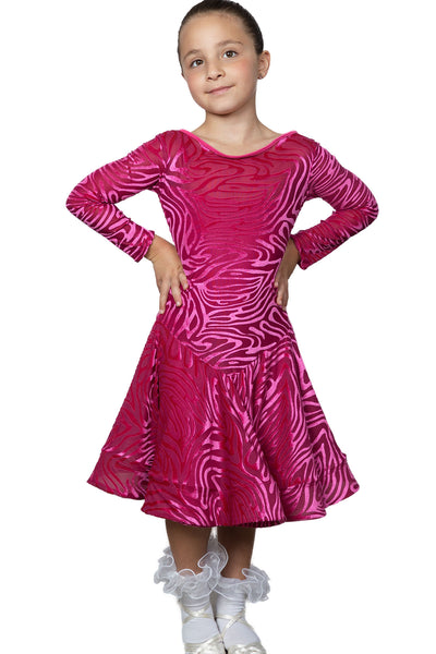 Free Australia-wide delivery - Great Prices Delivered Worldwide.

Put your little dance star in the spotlight with this JR - D1V Girls Velvet Latin Dress. Your daughter will feel like a dancing queen as she cha chas and twirls in this elegant and comfy dress. The soft velvet fabric and vibrant colour will make her stand out on the dance floor. Always check with your coach to ensure that your selection meets DanceSport regulations for your area. Created using only the finest quality, stretch dancewear fabric