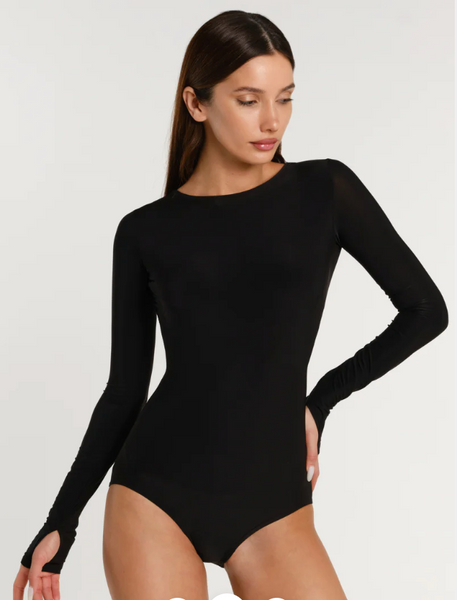 Free Australia-wide Shipping.  Best price worldwide.  The Amelia Bodysuit brings trendy vibes into your wardrobe. The open back design boosts femininity without giving up on class while the premium stretchable material makes it comfortable for any event. Let’s start wearing clothes that make us feel unstoppable! 
