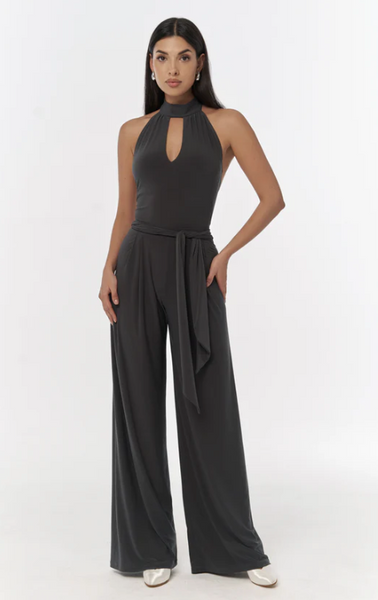 Free Australia-wide Shipping.&nbsp; Best price worldwide with tracking

Meet our new improved trousers for practice — Mason.&nbsp; Please note - ankle straps are sold separately and can be included in this order.

Simply effortless yet ultra stylish. Cut from our signature stretchy fabric to delicately shape and sculpt your dancing moves. Feel ready to shine every second on and off the dance floor with this trendy piece! &nbsp; &nbsp;

Adjustable ankle straps make it possible to style the trousers in two di