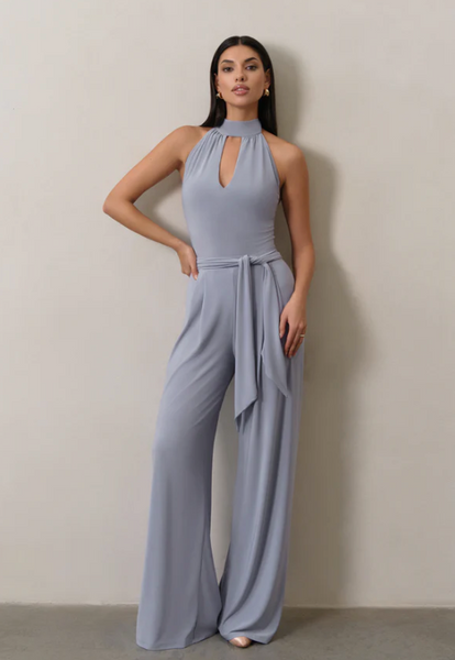 Free Australia-wide Shipping.&nbsp; Best price worldwide with tracking

The Helsa Bodysuit in a new soft grey colour exudes refinement and confidence. With smooth lines, an open back, and a flawless fit, it becomes an essential piece in every dancer's wardrobe. Pair it with the Mason Grey Trousers for a striking look and enjoy the compliments. Perfect for evening wear &amp; social dancing, clubbing wear paired with jeans or pants, ballroom &amp; latin dance practice, performance and recreational dancesport 