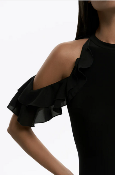 Free Australia-wide Shipping.&nbsp; Best price worldwide.

Soft yet striking, the Polly Bodysuit is all about confidence with a romantic twist. Frilled shoulders bring playful volume, while the lace back adds a hint of mystery. It’s the kind of piece that instantly makes you feel beautiful — on and off the dance floor. A great bodysuit for ballroom dancing, evening wear &amp; parties, social dancing &amp; dancesport competitions.


Hipster bottom
Removable cups
Made of the soft and elastic fabric