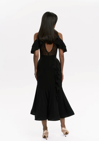 Free Australia-wide Shipping.&nbsp; Best price worldwide.

Soft yet striking, the Polly Bodysuit is all about confidence with a romantic twist. Frilled shoulders bring playful volume, while the lace back adds a hint of mystery. It’s the kind of piece that instantly makes you feel beautiful — on and off the dance floor. A great bodysuit for ballroom dancing, evening wear &amp; parties, social dancing &amp; dancesport competitions.


Hipster bottom
Removable cups
Made of the soft and elastic fabric