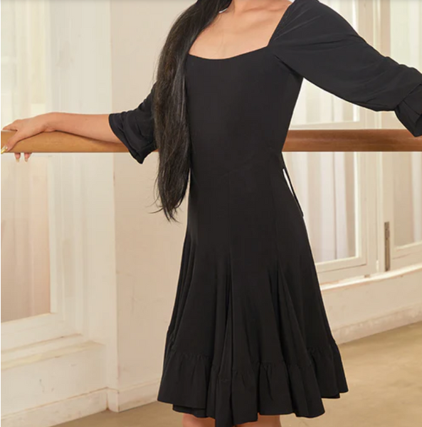 Free Australia-wide Shipping. &nbsp;Best Price Worldwide.


Fairy Dress brings every little princess to life. With a dainty square neckline and soft puffed sleeves, it’s elegance made playful. The back tie fits her just right while the full skirt swirls with every spin. It’s dreamy, it’s sweet, and it turns everyday moments into little royal occasions. The perfect girls dress for Ballroom &amp; Latin Dancing, Parties &amp; Events. Necklace sold separately.