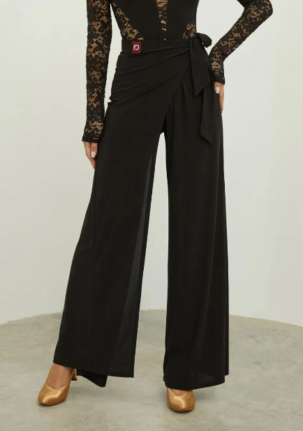 Free Australia-wide shipping.&nbsp;&nbsp;Best price worldwide.


Best Seller!&nbsp; Super Comfy, quality fabric.&nbsp; Versatile, quality ladies trousers made with soft, stretch jersey.&nbsp; Finished with a faux wrap style panel across the front with a side tie for an effortless&nbsp;look for dance practice, social dancing or day wear.&nbsp;&nbsp;