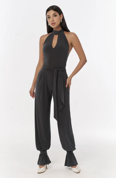 Free Australia-wide Shipping.&nbsp; Best price worldwide with tracking

The Helsa Bodysuit in a new smokey grey color exudes refinement and confidence. With smooth lines, an open back, and a flawless fit, it becomes an essential piece in every dancer's wardrobe. Pair it with the Mason Grey Trousers for a striking look and enjoy the compliments.

String bottom
Removable cups

Made of the soft and elastic fabric