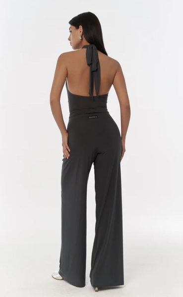 Free Australia-wide Shipping.&nbsp; Best price worldwide with tracking

The Helsa Bodysuit in a new smokey grey color exudes refinement and confidence. With smooth lines, an open back, and a flawless fit, it becomes an essential piece in every dancer's wardrobe. Pair it with the Mason Grey Trousers for a striking look and enjoy the compliments.

String bottom
Removable cups

Made of the soft and elastic fabric