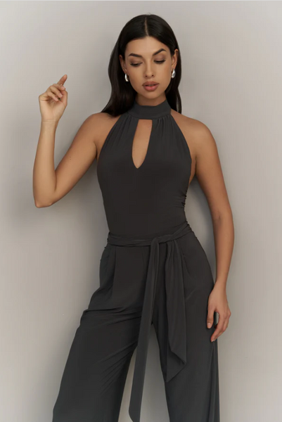 Free Australia-wide Shipping.&nbsp; Best price worldwide with tracking

The Helsa Bodysuit in a new smokey grey color exudes refinement and confidence. With smooth lines, an open back, and a flawless fit, it becomes an essential piece in every dancer's wardrobe. Pair it with the Mason Grey Trousers for a striking look and enjoy the compliments.

String bottom
Removable cups

Made of the soft and elastic fabric