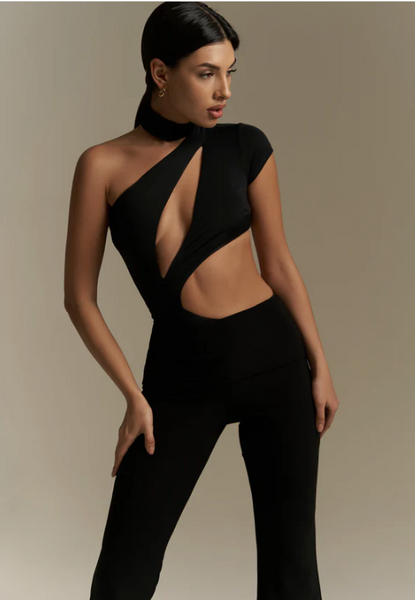 Free Australian Shipping - Best price worldwide.

Unleash your boldest self with the Gina Bodysuit. In classic black, this stunning piece features sexy cut-outs and an asymmetric design, perfect for making a striking impression. Crafted from our signature soft and elastic fabric, it ensures you feel as amazing as you look. Whether at the studio or out on the town, the Gina Bodysuit will make you feel empowered and unforgettable.


String bottom
Snap button closure at the hem
Snap&nbsp;button closer at the n