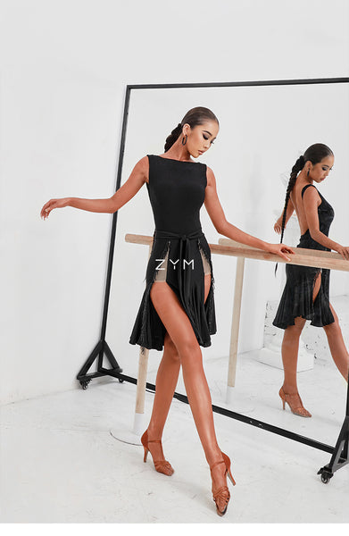 All-purpose Bodysuit take the spotlight. Open back with a thick strap will highlight your curves and provide comfort for all day practice.  The new "must have" leotard for ballroom and latin practice, competition, performance or evening wear. — Model: 169cm/49KG wearing size S