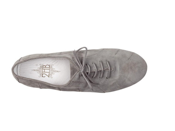 100% Italian made, handcrafted using only the finest quality materials.  The 71904 is the shoe for the Latin American dancer who wants a simple shoe but with the right touch of personality given b the colour.   Available in medium flexibility version for those who prefer greater arch support or in the super flex version for maximum foot freedom.  These Luxury Latin Dance Shoes are perfect for Latin performance & competition.   A stunning, high quality hand made dance shoe avail in various colours