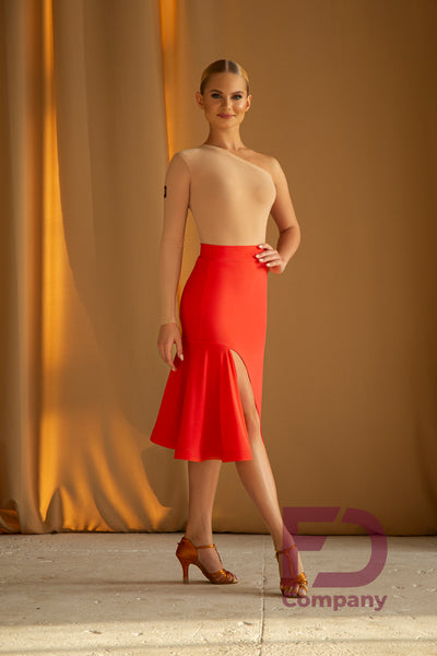 Free Australia-wide standard shipping with tracking.  Best price worldwide with tracking. This stylish, high quality skirt for latin, tango and evening wear is fitted through to under the bottom then kicks out at the bottom.  The front has a pencil-style with side slits.  Includes sewn-in pants, hidden 3cm crinoline hemline and stretch waistband.   Perfect for practice, social dancing, competition or performance.