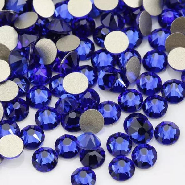 High quality non-hotfix flat back glass rhinestones perfect for any dance costume from jazz ballet to DanceSport.   Flawless Crystals, based in Perth Western Australia.  Free Australia wide shipping.  Best price worldwide with tracking! 