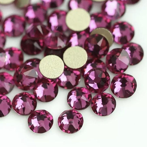 High quality non-hotfix flat back glass rhinestones perfect for any dance costume from jazz ballet to DanceSport.   Flawless Crystals, based in Perth Western Australia.  Free Australia wide shipping.  Best price worldwide with tracking! 